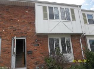 7434 Duke Ct #E, Mentor, OH 44060