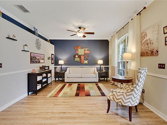 5th image of 15120 Spinnaker Cove Ln