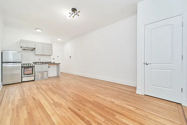 Rented by Living New York | media 15