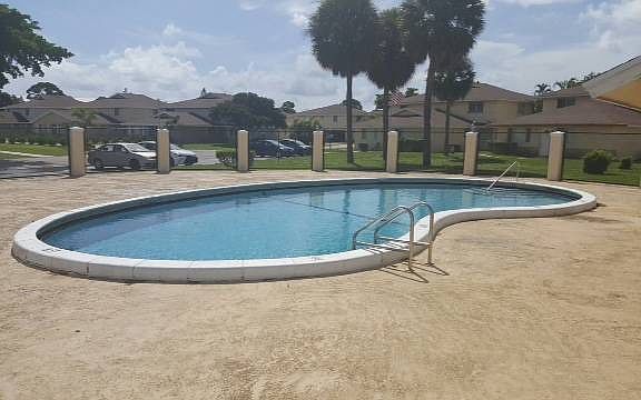 2nd image of 104 E Tiffany Dr APT 2