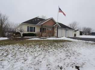 17155 Tomahawk Trl, White Pigeon, MI 49099