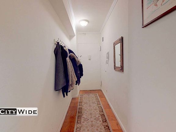 5th image of 300 W 55th St APT 14Y