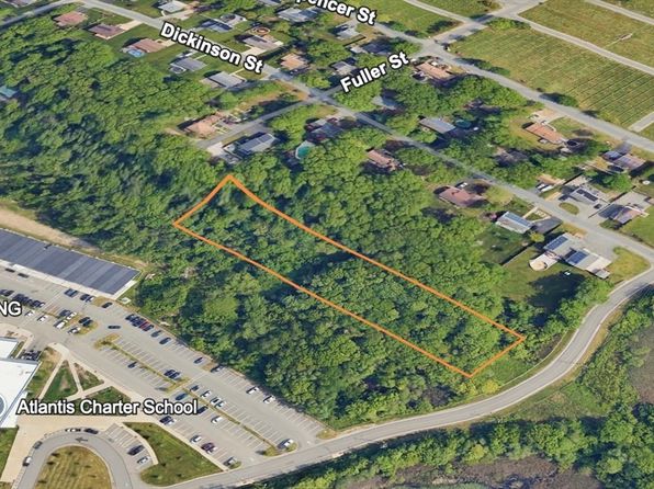 0 Sion St, Fall River, MA 02721