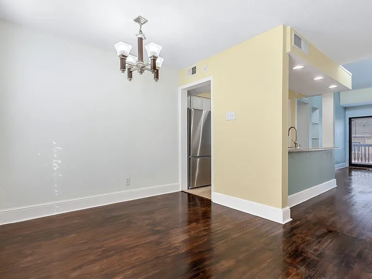 5904 Sandhurst Ln #246 — Photo 6