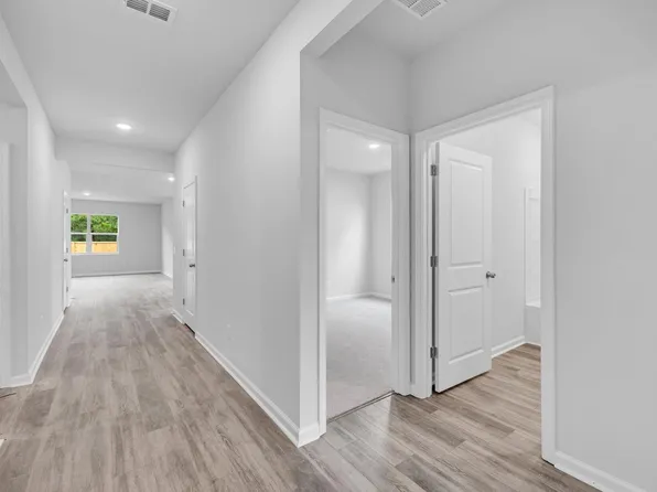 178 W Bradford Pointe Dr, Summerville, SC 29486