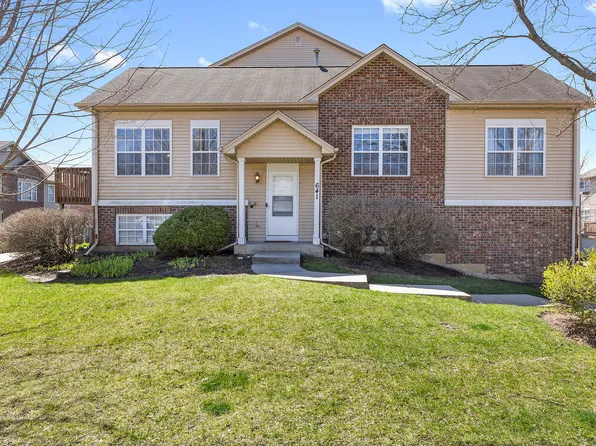 641 E Willow St, Elburn, IL 60119