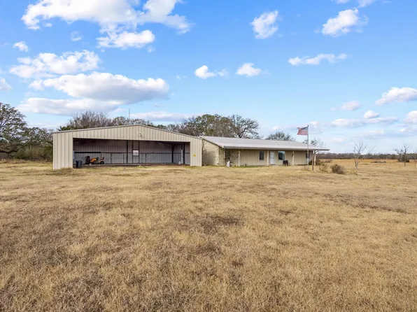 1841 County Road 36080, Honey Grove, TX 75446