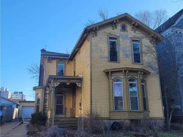 251 W 21st St, Erie, PA 16502