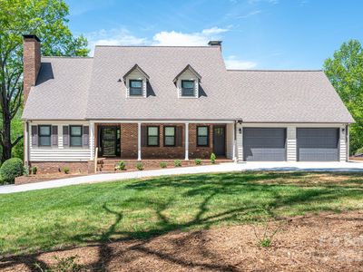 3755 11th St NE, Hickory, NC, 28601