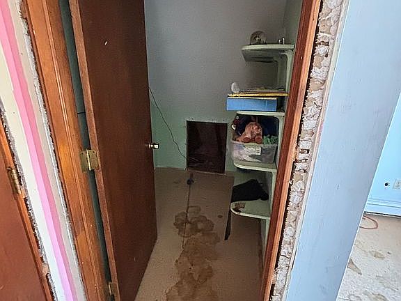 5th image of 7 Coolidge St