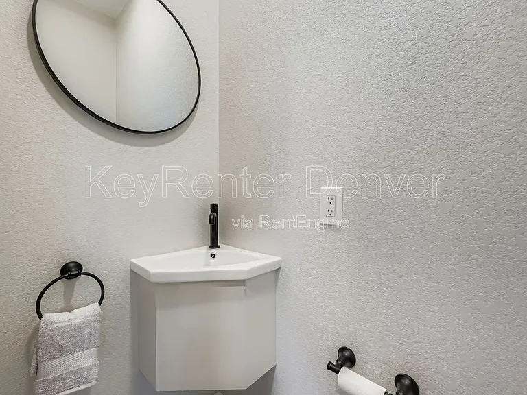 4100 E Warren Ave #2 — Photo 18