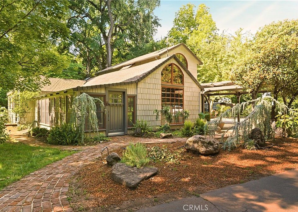 1st image of 9345 Stanford Ln