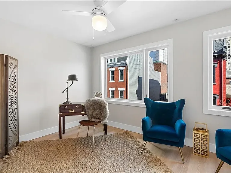 1213 Boyle St — Photo 22