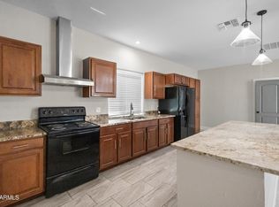 7631 N 59th Ln, Glendale, AZ 85301