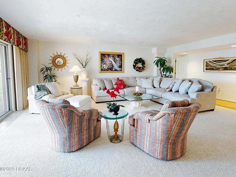 1 John Anderson Dr #Penthouse 7 — Photo 35
