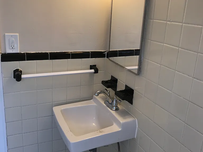 2845 Thornhill Rd #123B — Photo 23
