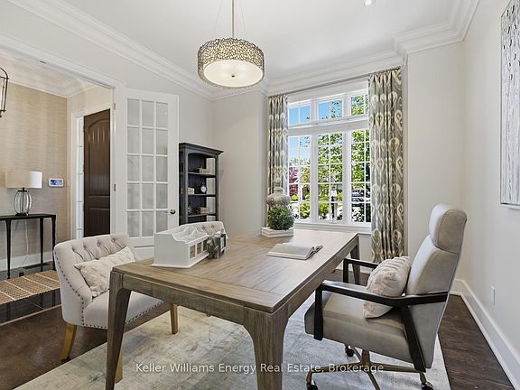 3rd image of 7 Woodington Ct