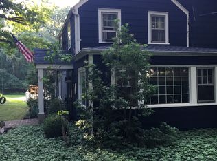 16 Cliffwood Rd, Chester, NJ 07930