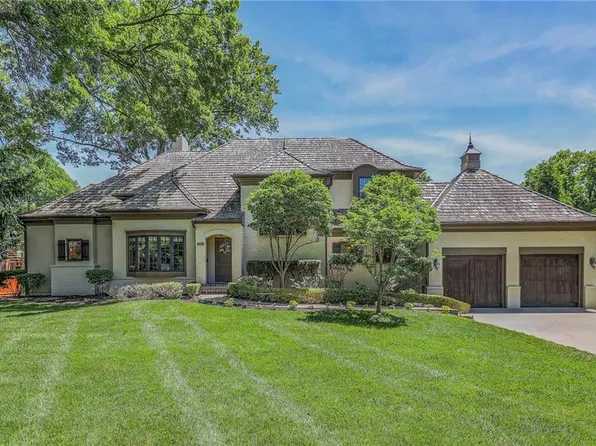 2811 W 68th St, Mission Hills, KS 66208