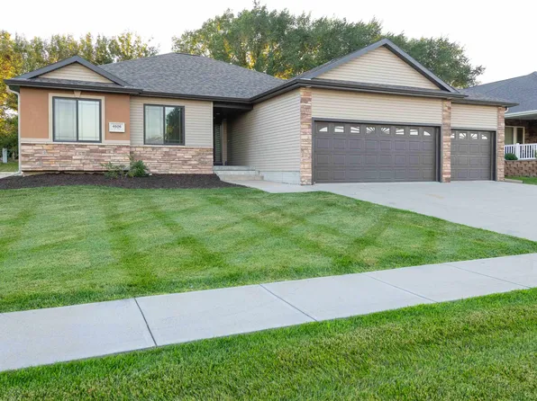 4606 11th Ave, Kearney, NE 68845