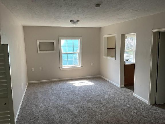4th image of 318 10th St