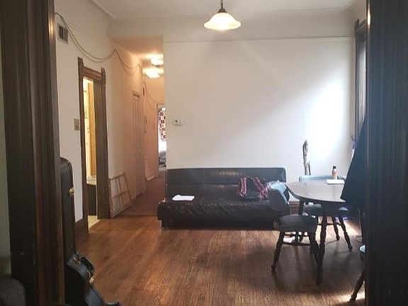 3rd image of 2039 W North Ave Ste 1