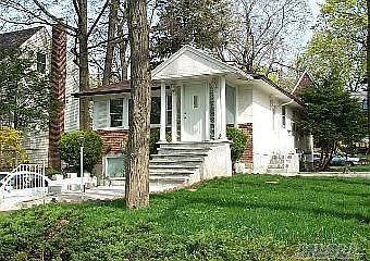 1st image of 23501 131st Ave