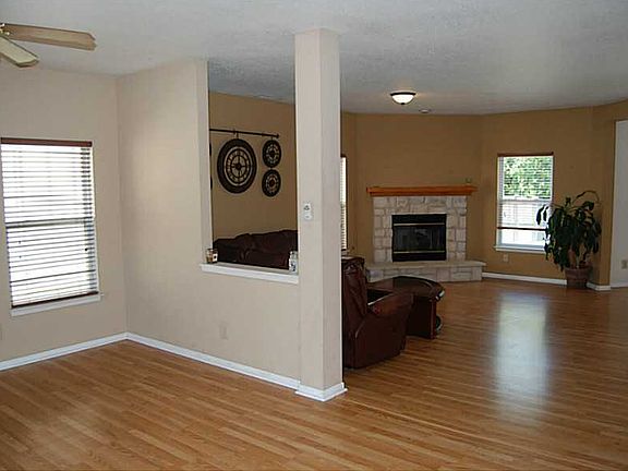 Living Room/Family Room