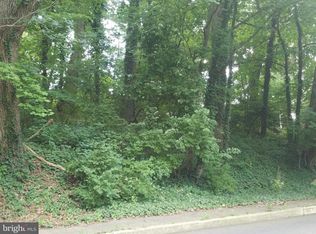 127 Woodland Rd, Reading, PA 19610