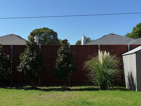 3rd image of 1508 Rosewood Ln