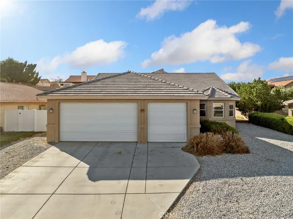 14355 Schooner Dr, Helendale, CA 92342