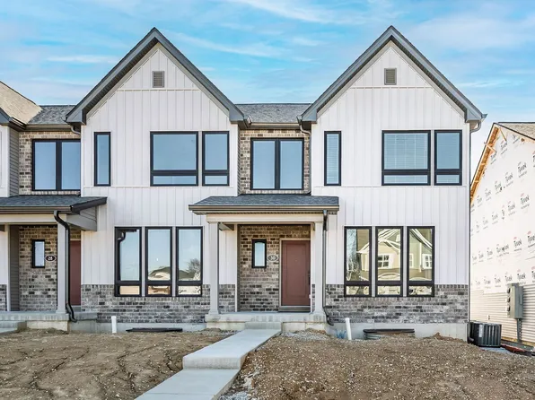 30 Pheasant Ring Dr, Saint Peters, MO 63376