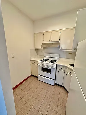 Kitchen, photo 1