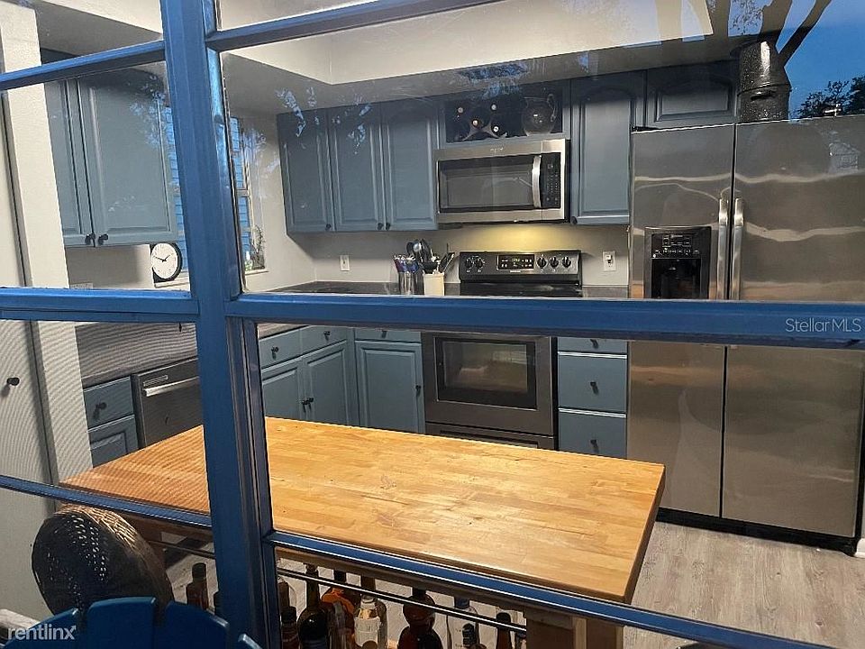 1st image of 10908R Greenaire Dr