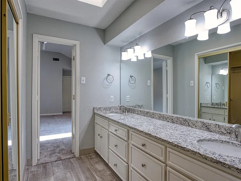 3809 Graphic Pl — Photo 22