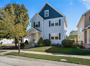 921 SW Ovation Dr, Lees Summit, MO 64081