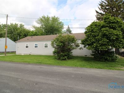 335 Superior Ct, Pt Clinton, OH, 43452