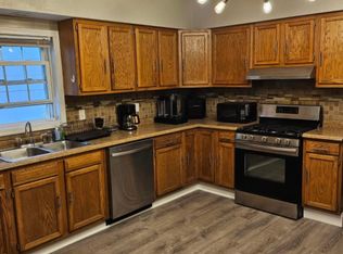 38 S Gates Ave, Kingston, PA 18704
