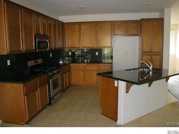 3rd image of 17192 Cleveland Bay Way