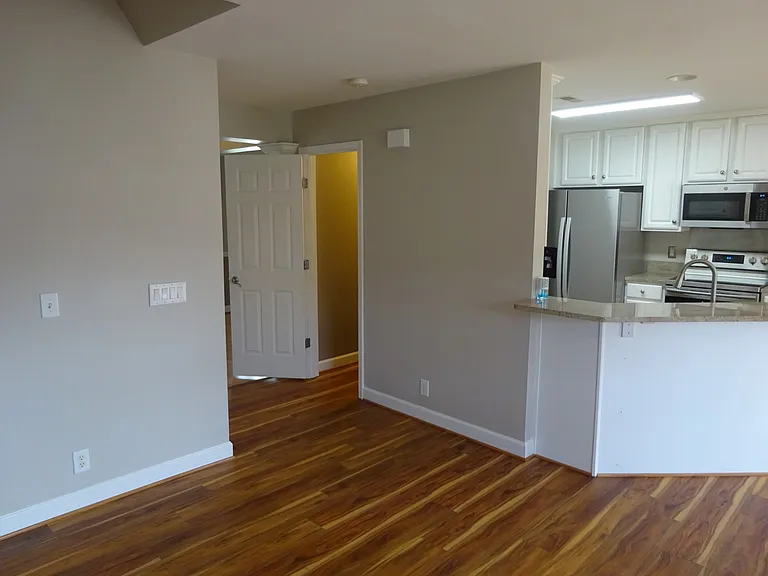 1713 Liberty Pike — Photo 10