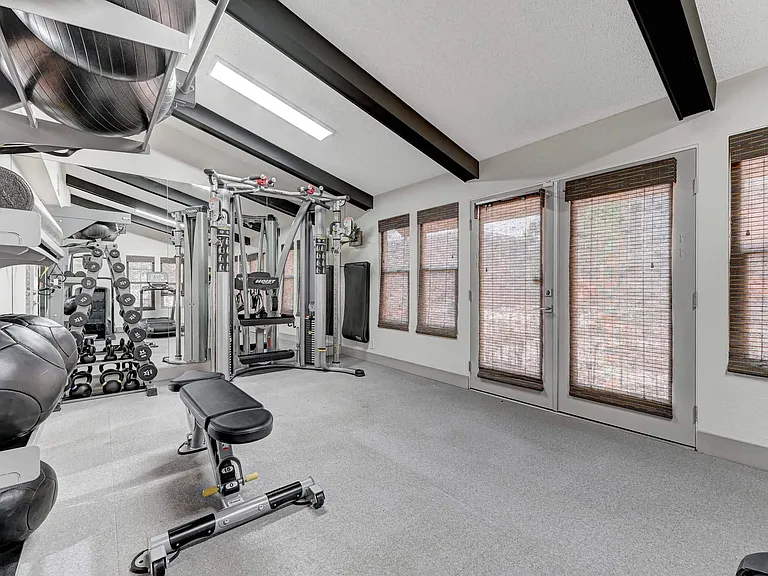 Namaste Apartments — Photo 44