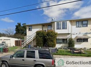 8432 Dowling St, Oakland, CA 94605