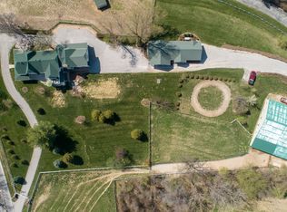18689 Wild Horse Creek Rd, Chesterfield, MO