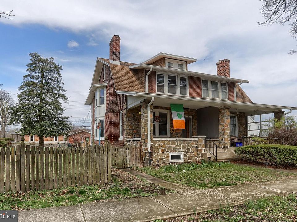 1st image of 3028 N 2nd St