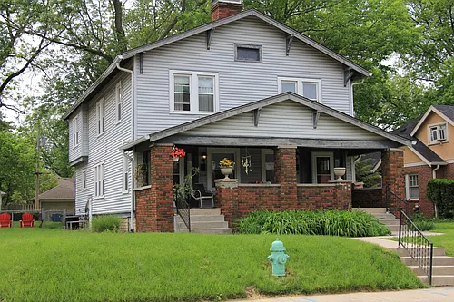 5316 Broadway St Photo 1