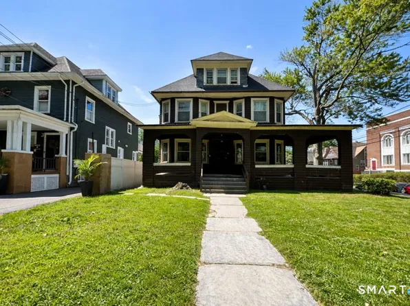 207 Greenfield St, Hartford, CT 06112