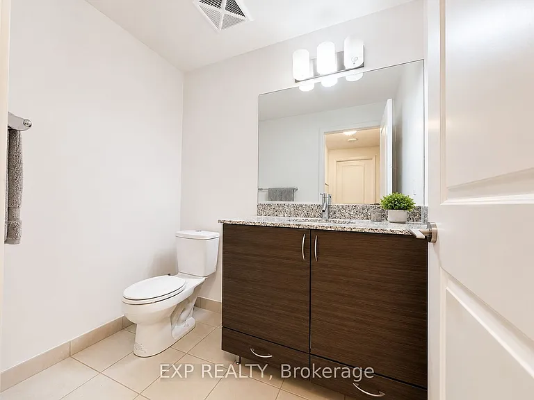 5162 Yonge St #Townhouse 10 — Photo 18