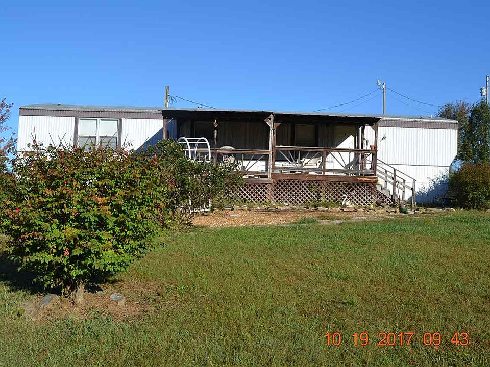 1st image of 220 Sterling Dr