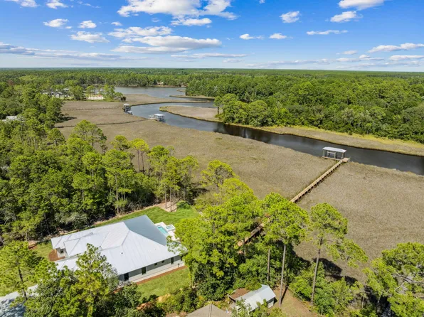 454 Eden Dr, Pt Washington, FL 32459