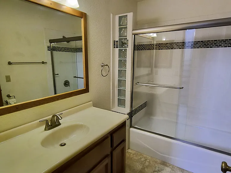 8071 Livorna Way — Photo 26